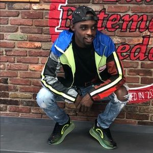 Meet your Posher, Mike